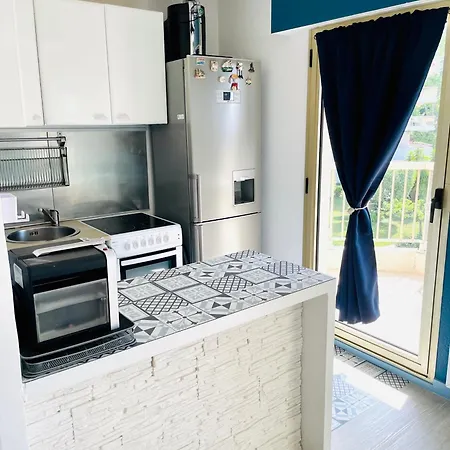 De Standing Climatise, Avec Piscine, Proche De La