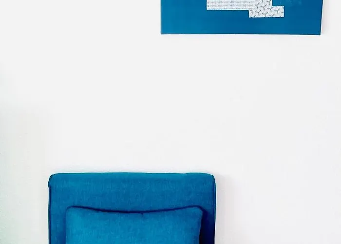 アパート De Standing Climatise, Avec Piscine, Proche De La Fréjus